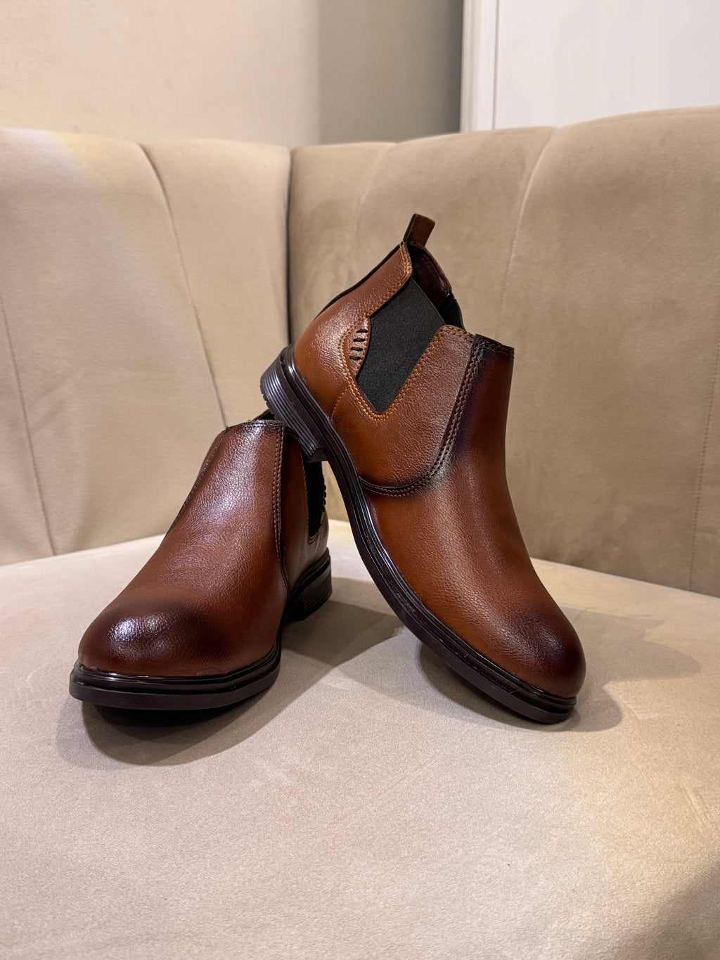Tan Brown Chelsea Boot