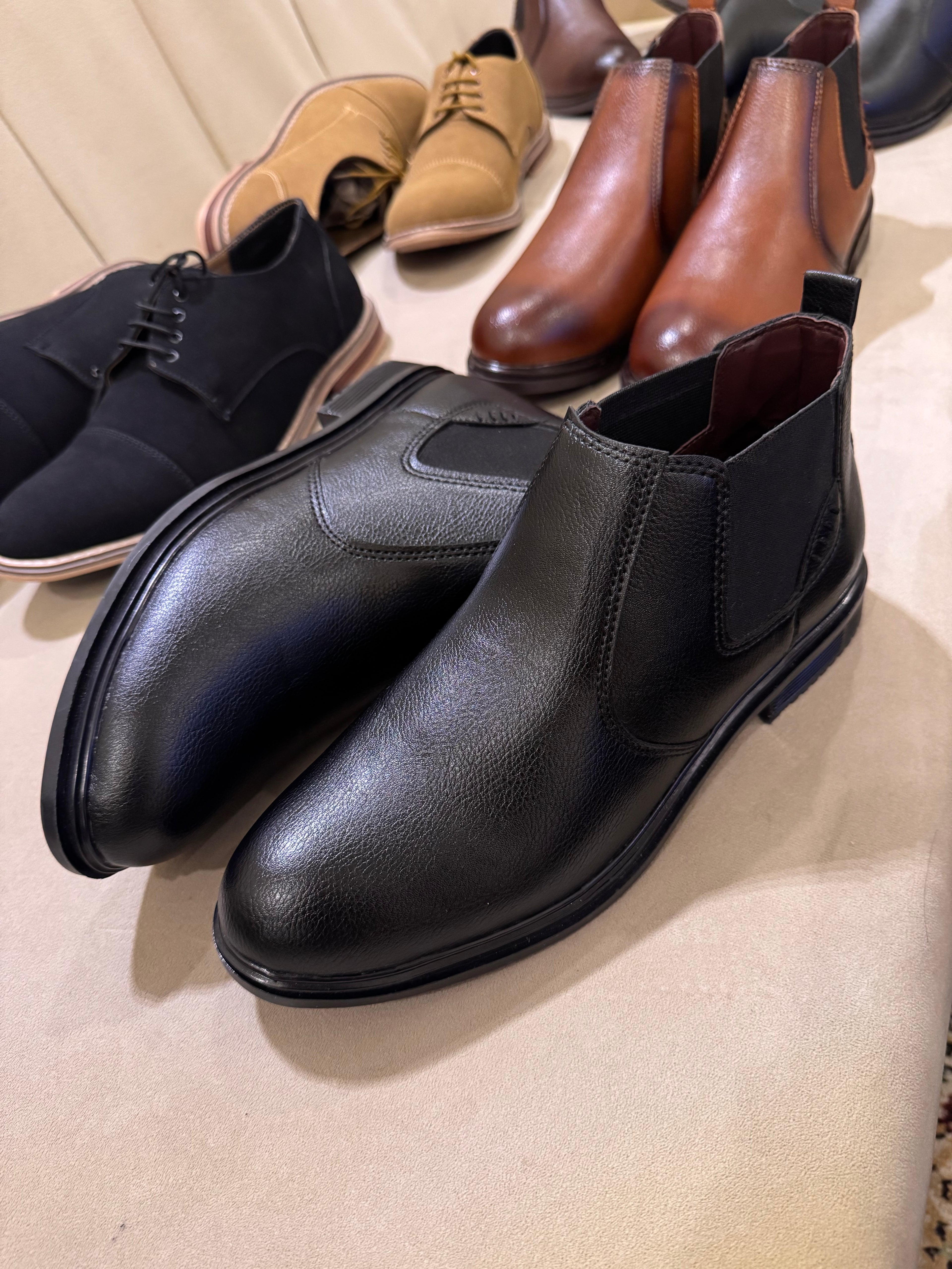 Textured Black Chelsea Boot